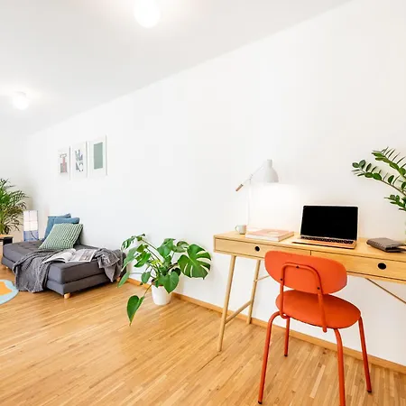Apartament Days - Family Friendly With Workspace And Free Parking