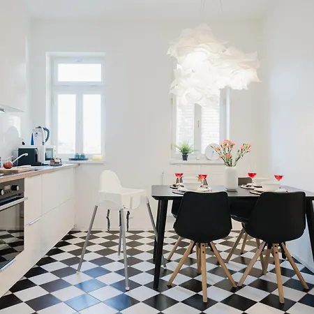 Lejlighed Days - Family Friendly 1bdr With Workspace And Free Parking