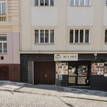 Days - Family Friendly 1bdr With Workspace And Free Parking Prag