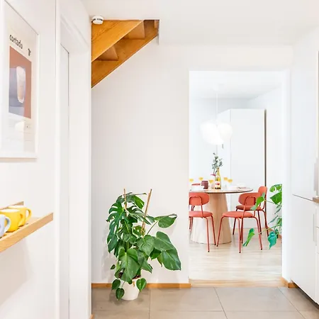 Days - Family Friendly With Workspace And Free Parking * פראג